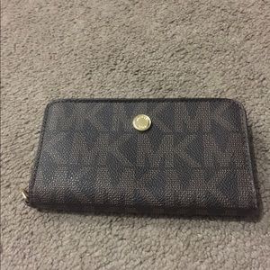 Michael Kors wallet